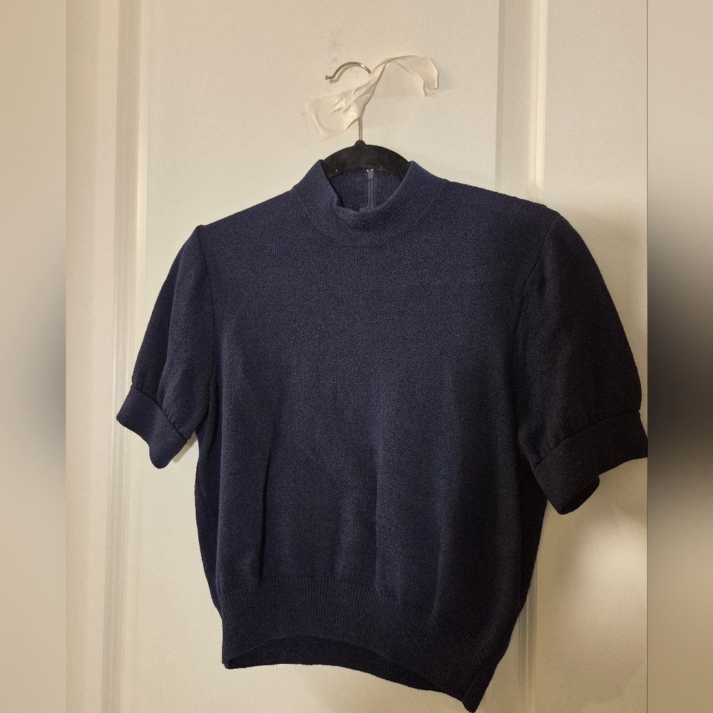 St. John Collection Navy Short Sleeve Sweater